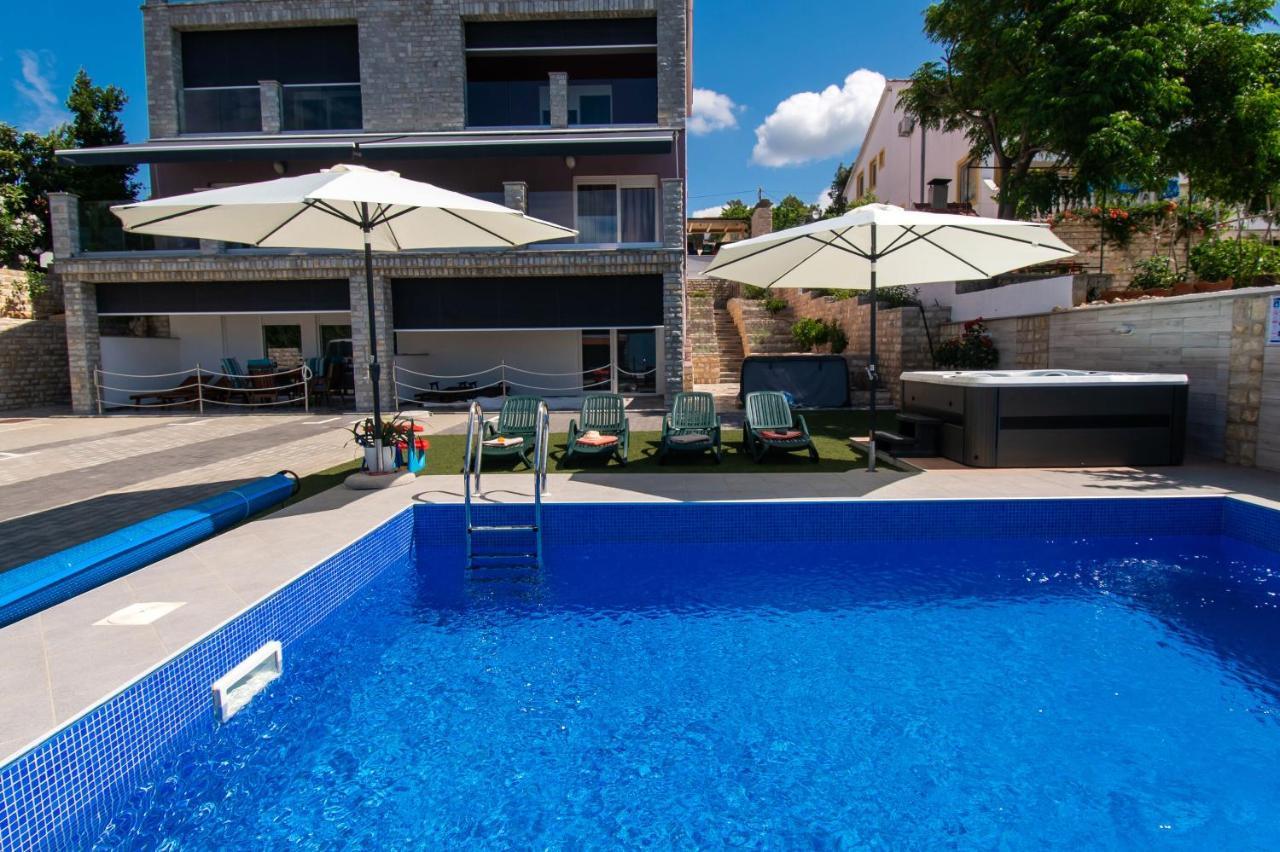 Apartments Villa As Jezera Exterior photo